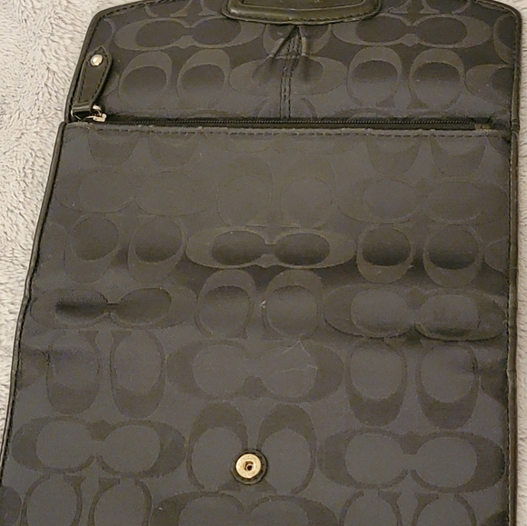Coach Ashley Signature Canvas BlackTrifold Wallet Clutch - Picture 5 of 5